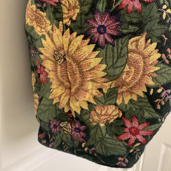 Tote, Sunflower Garden design, fully lined.  Medium size - Picture 3 of 7